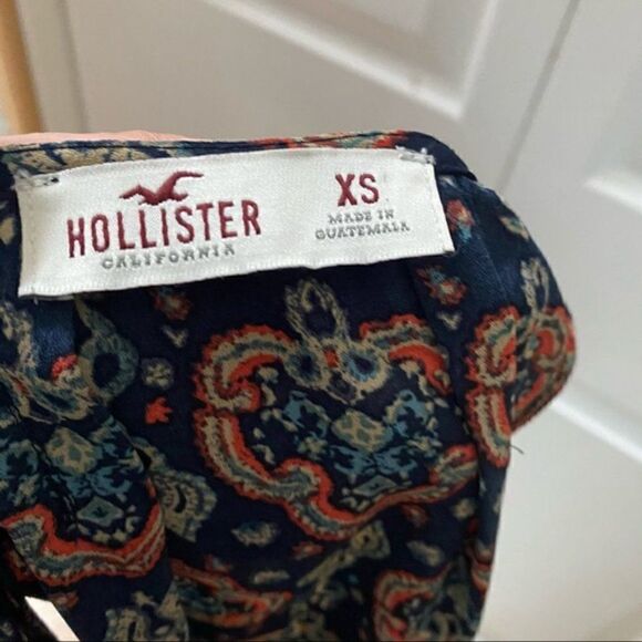 Hollister Women’s IKAT Design Tank Top - Picture 6 of 8